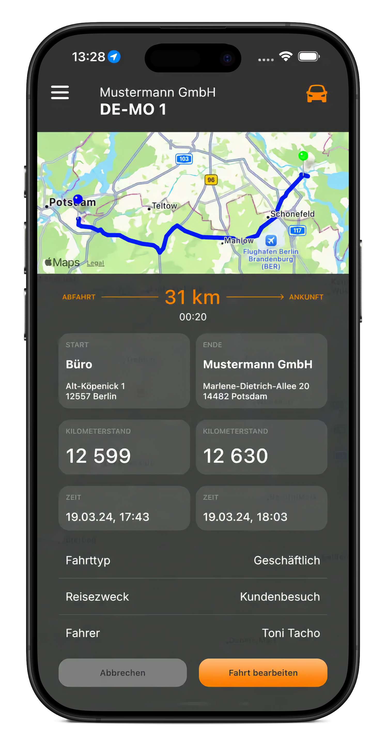 DLP Connect Fahrtenbuch App Interface auf iPhone mit GPS-Tracking und automatischer Fahrtenerkennung